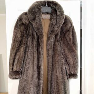 Luxurious Full Length Dark Brown Women’s Real Mink Fur Coat
